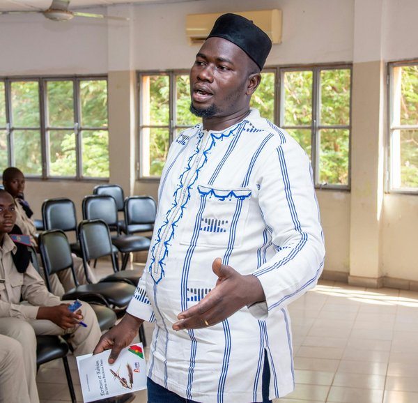 Wie kann man durch Guerilla-Marketing Aufmerksamkeit erregen?